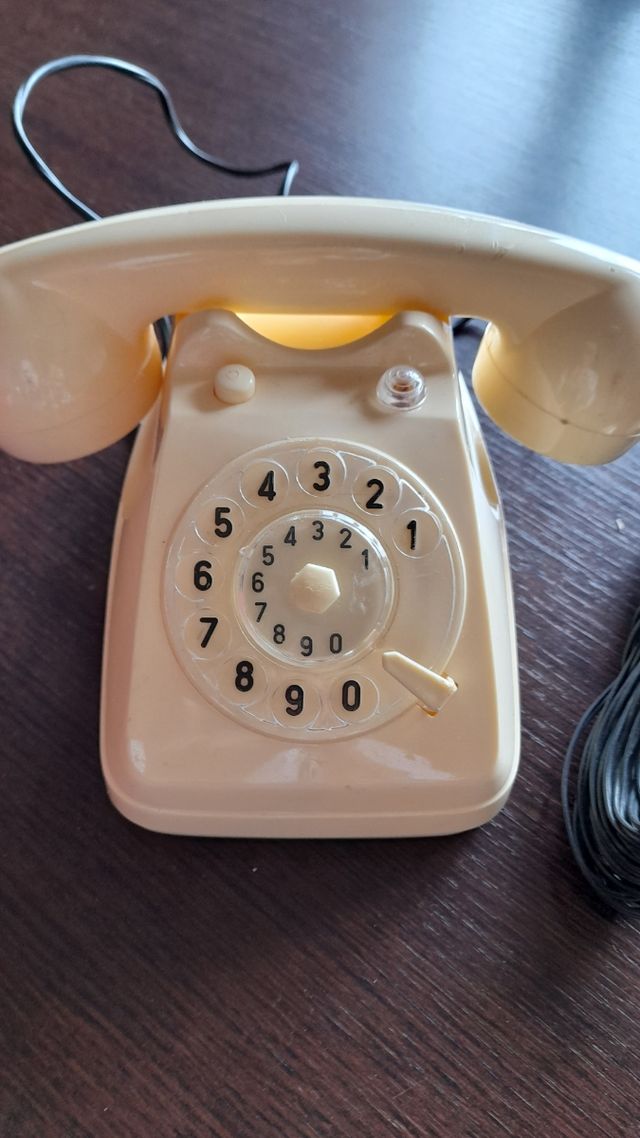 Telefoni giocattolo anni 70