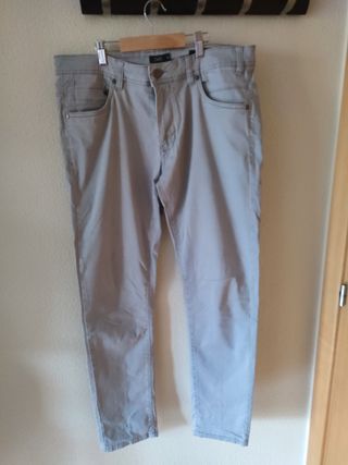 Pantalón Slim Fit, 50