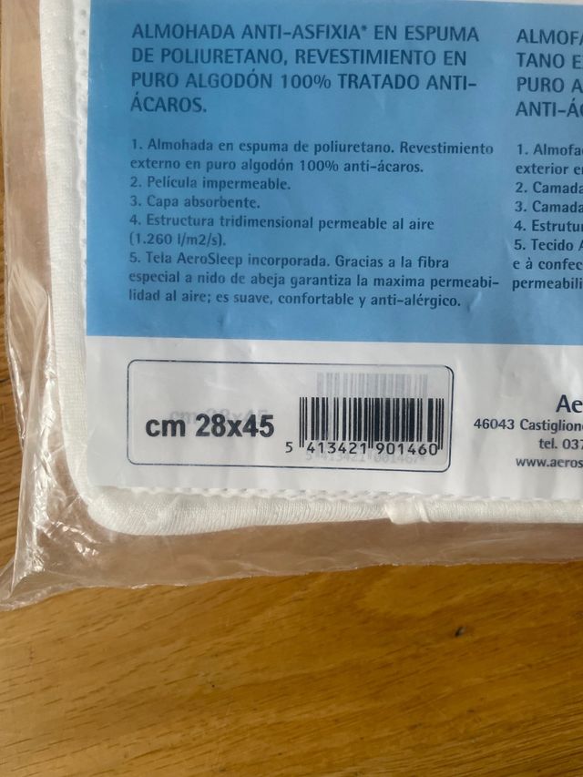 Almohada anti asfixia bebé