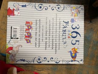 Libro 365 fabulas