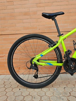 B-TWIN- ROCKRIDER 100 - llantas 27.5"pulgadas