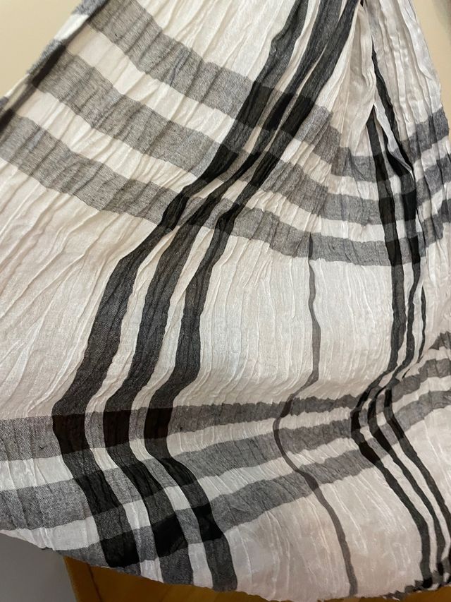 pañuelo cuadros blanco y negro