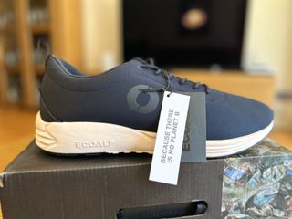 A estrenar. Ecoalf zapatillas. Modelo Oregon. T 46