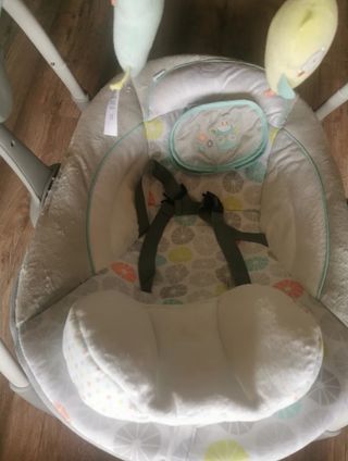 Columpio Ingenuity bebe portátil