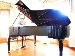 Pianoforte a coda Yamaha C7