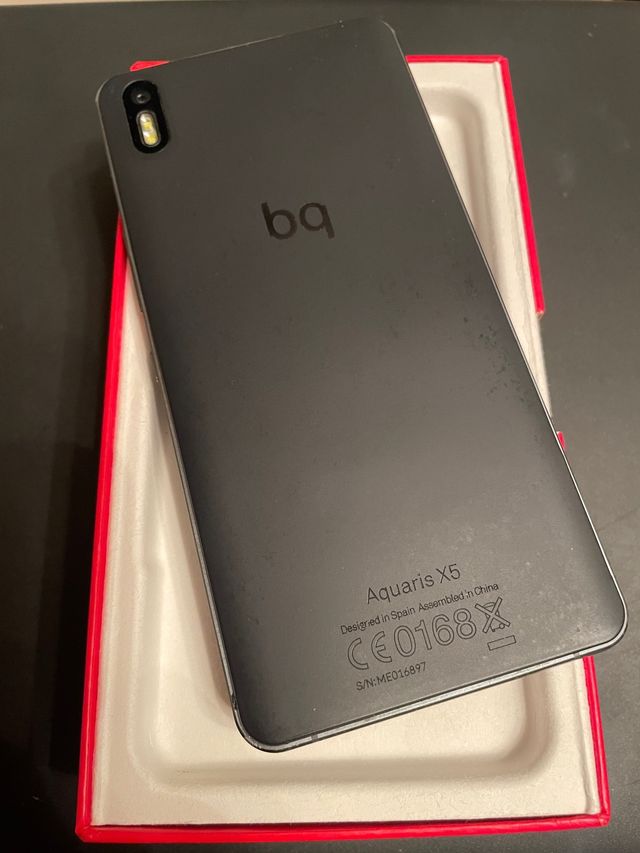 smartphone bq Aquaris X5