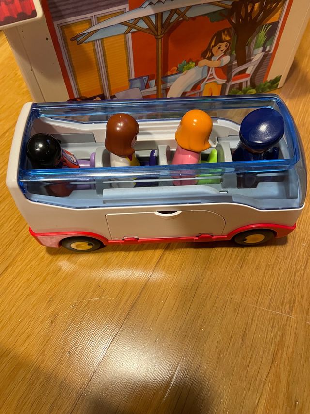 PLAYMOBIL casa maletín y autobús de playmóbil