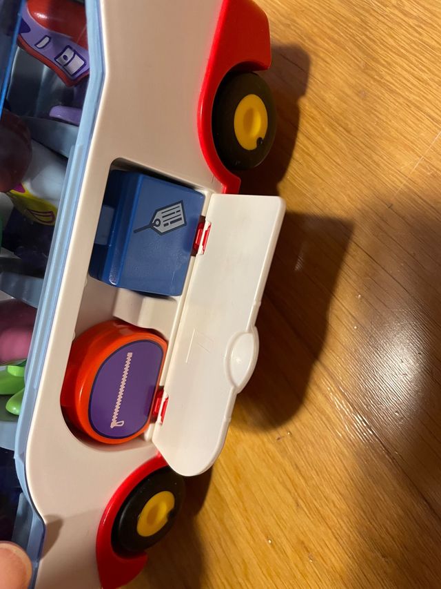 PLAYMOBIL casa maletín y autobús de playmóbil