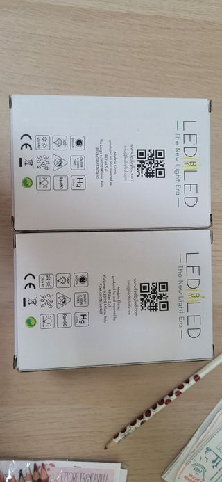 n. 2 lampadine a bulbo in filamento - led by led