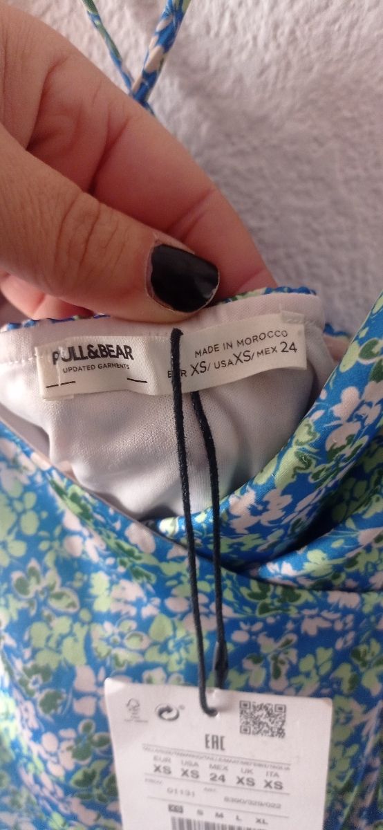 Vestido XS de Raso Pull&bear sin estrenar