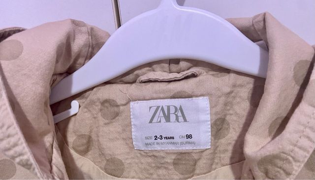 Chaqueta niña de Zara talla 98cm
