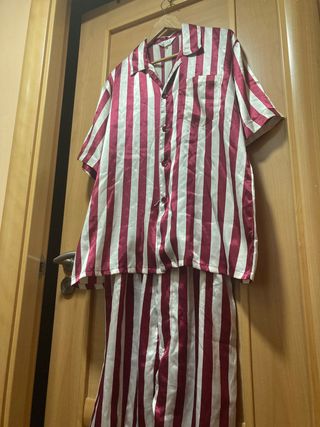 pijama de caballero raso, tallaXXL muy bonito