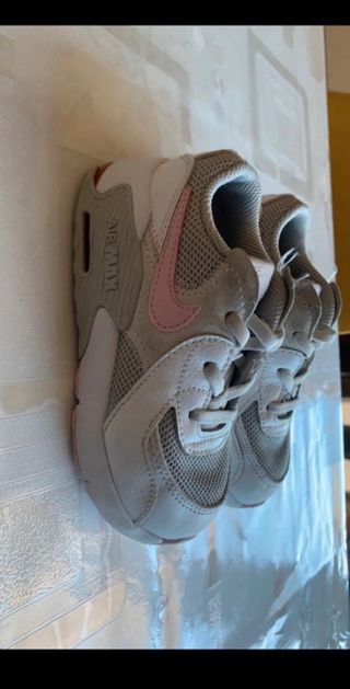 Sneakers Nike colore bianco e rosa numero 26
