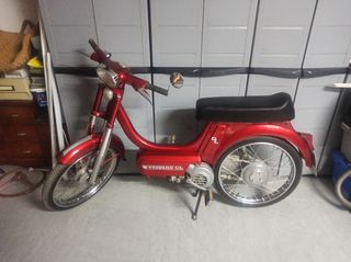 Vespino GL con 50 años de antigüedad 1973