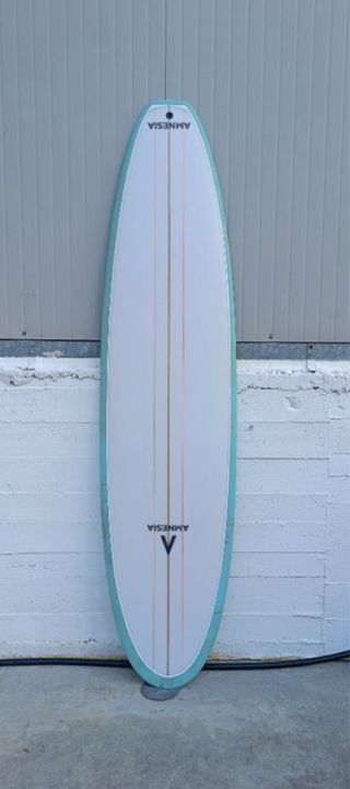 Tabla surf amnesia Malibu 7,6