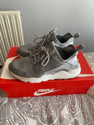 Nike Huarache grises