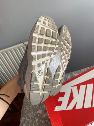 Nike Huarache grises