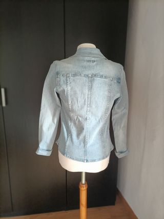 Cazadora/ chaqueta vaquera 