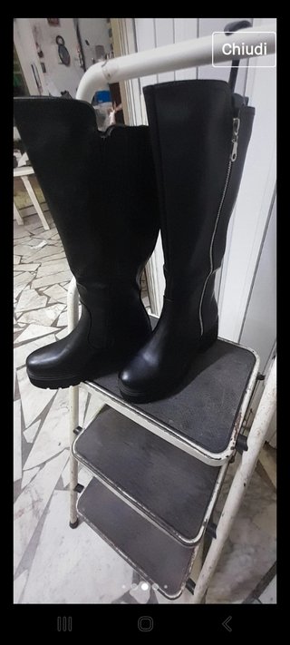 Stivaletti donna Alti pelle nera N40