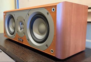 Altavoz central Infinity PRIMUS