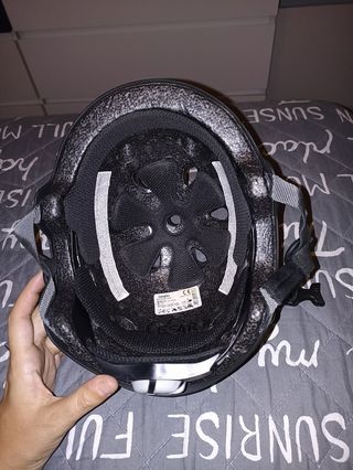 Casco patines, patinete o skate