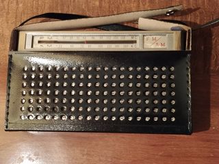 Transistor antiguo Sanyo 9F-823