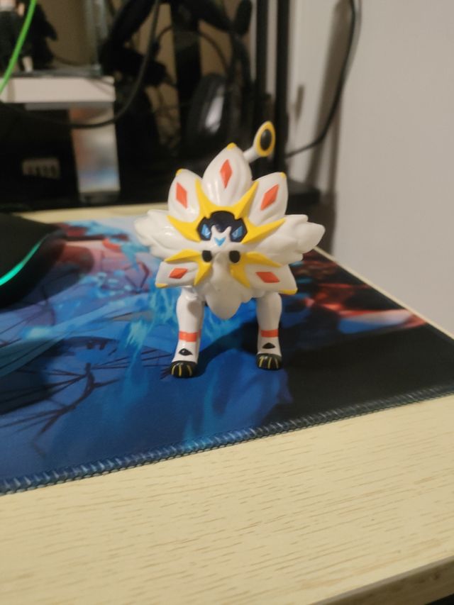 Pokemon Solgaleo figura de McDonald's 