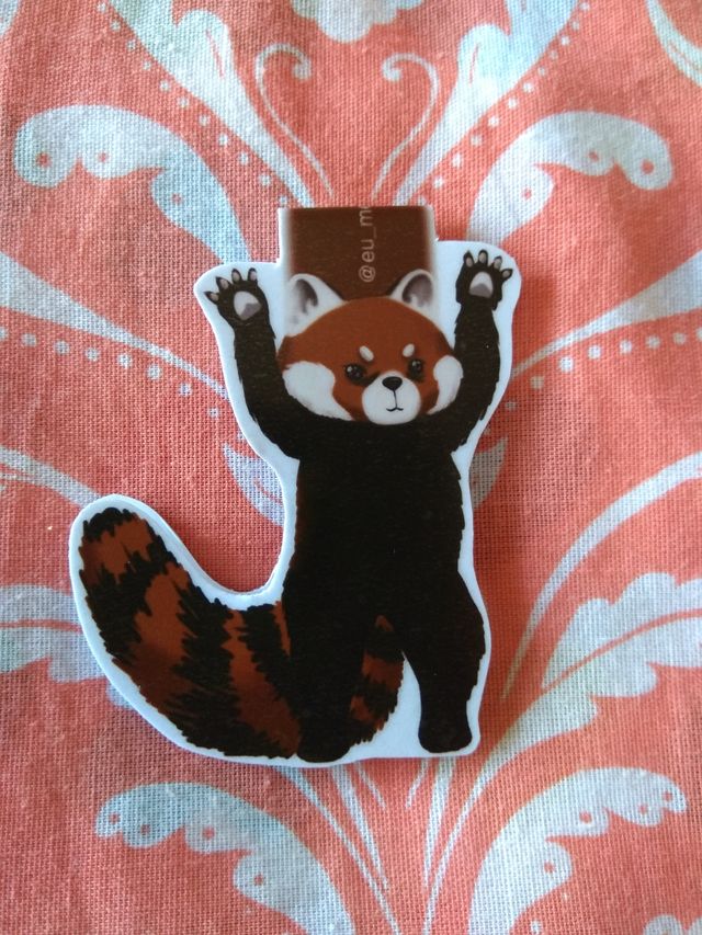 Marcapáginas magnético panda rojo