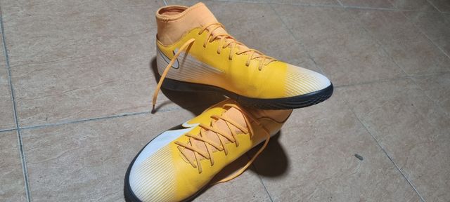 Botas futbol sala Nike Mercurial