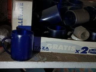 tazas de plástico nuevas 