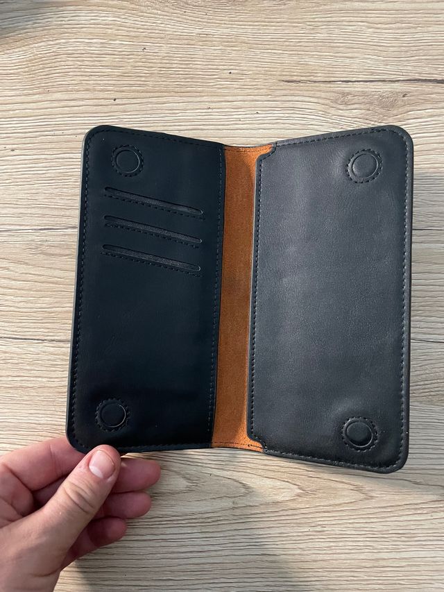 custodia/portafoglio universale per cellulare in ecopelle