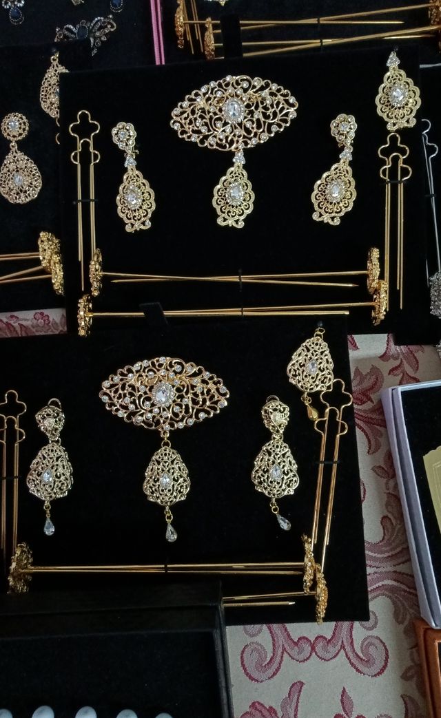 aderezo en oro,  fallera