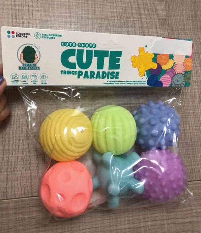 Confezione di palline sensoriali per neonati 