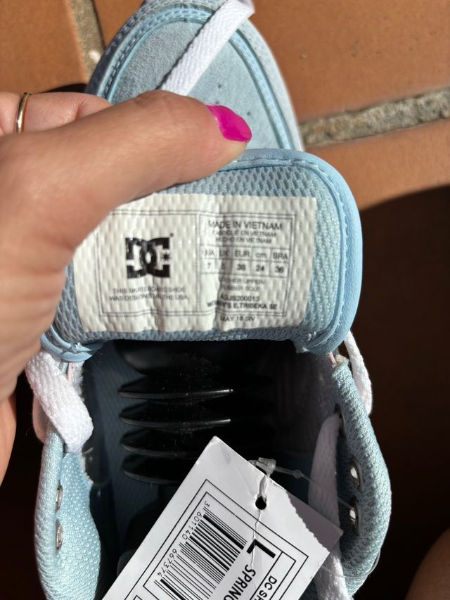 tenis Tribeka celeste y rosa t38 DC Shoes