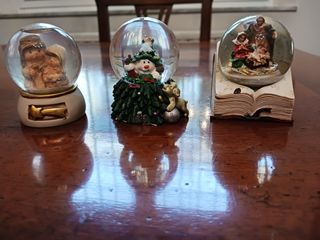 Sfere con neve tema naralizio