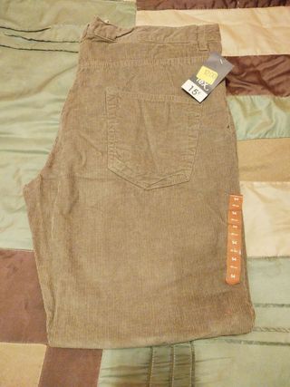 Pantalón pana hombre