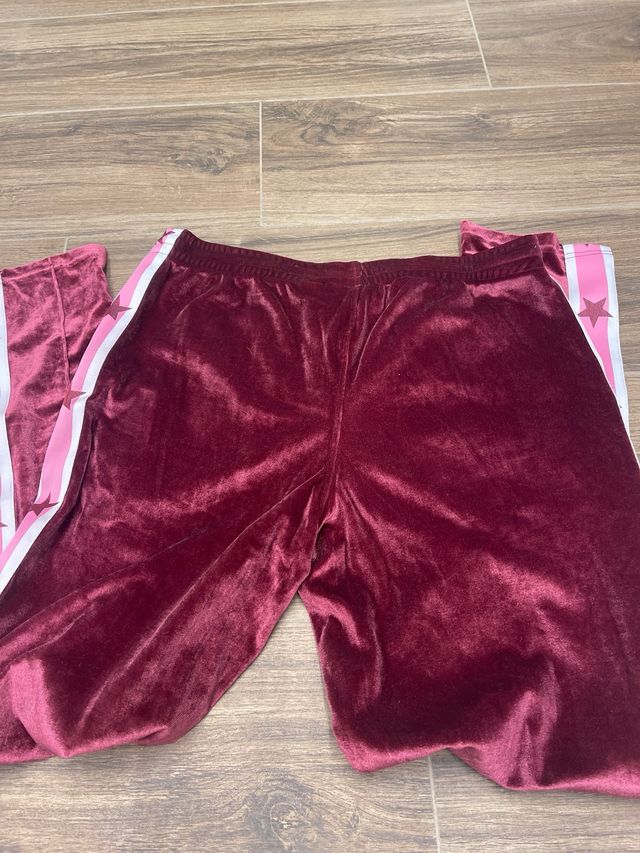 pantalone tuta velluto converse Milly Cyrus