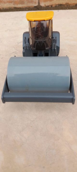 modellino mezzo da lavoro strada