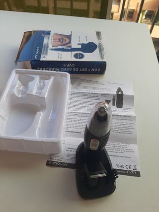 Recortador vello facial con accesorios