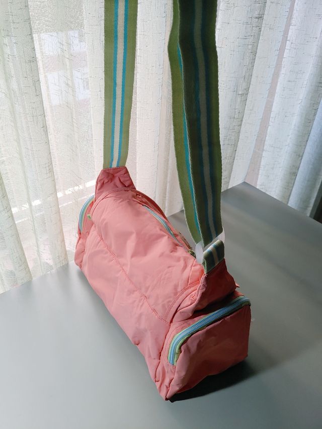 Bolso deportivo pequeño tamaño MITO