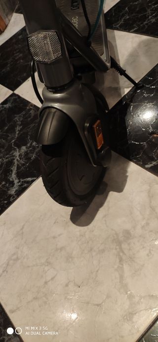 Patinete eléctrico cecotec bongo D20