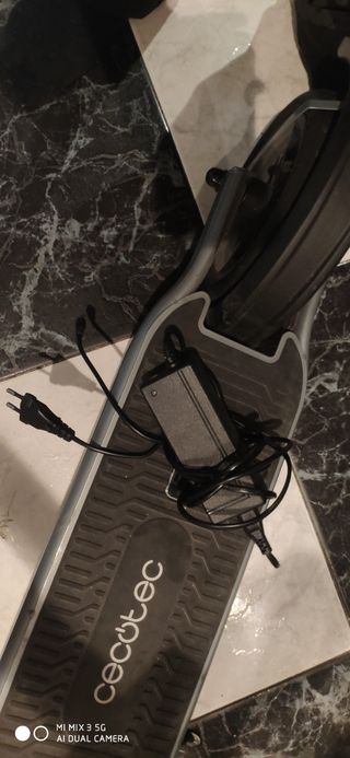 Patinete eléctrico cecotec bongo D20