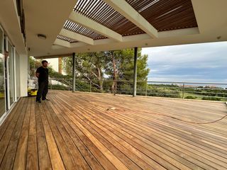 instalación y restauración de tarimas 