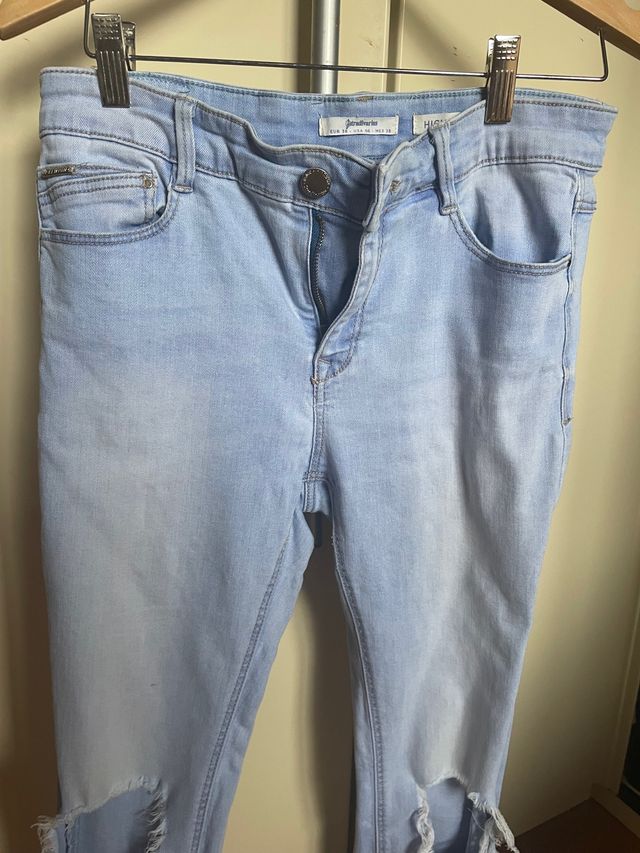 Vaqueros rotos High Waist