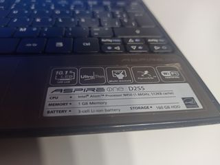 Aspire One D255
