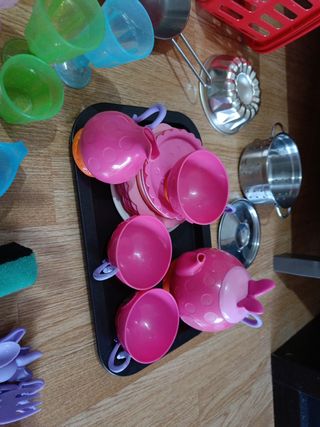 Cocinita Ikea y muchos accesorios