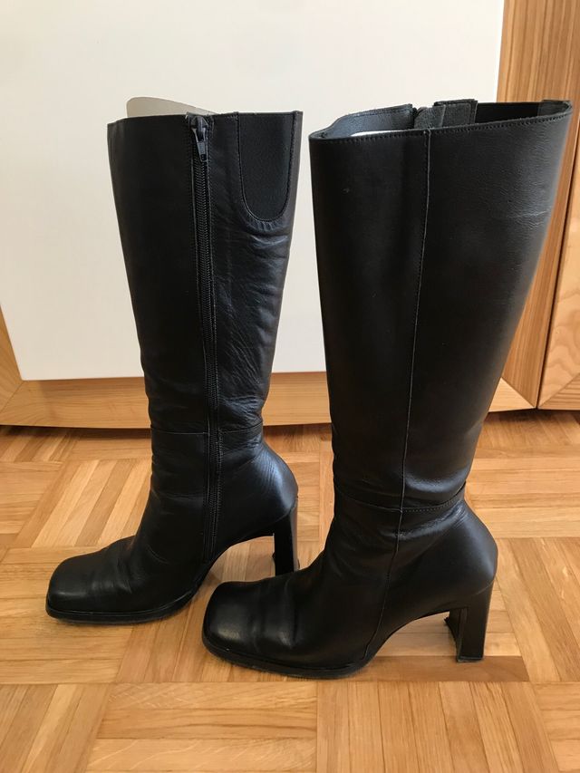 Bota alta cremallera de piel