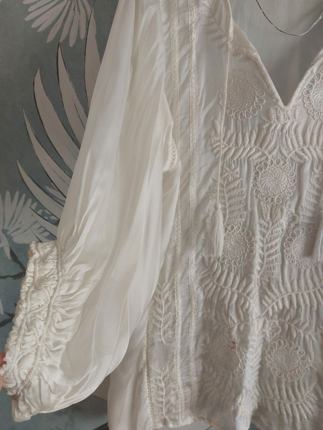 Blusa Seda Zara Bordada Premiun