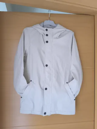 Chubasquero niño. Talla 8 años.