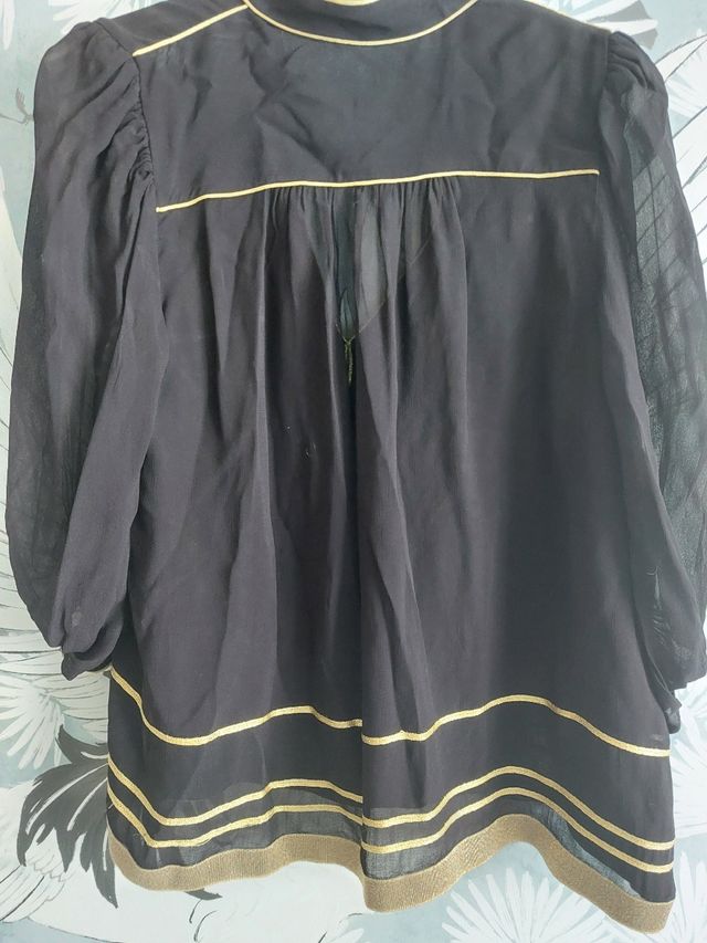 Blusa Zara nueva Edición limitada. Talla S